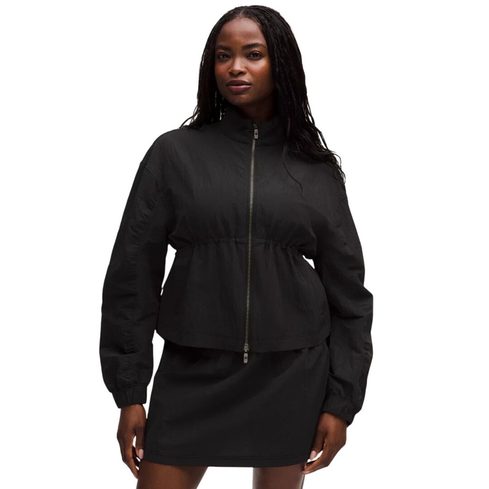 Lululemon Women's Black Crinkle Nylon Cinchable Full Zip Jacket Size L
